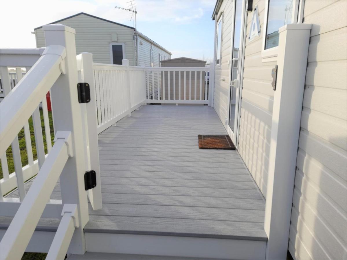 3 Bedroom Modern Caravan Sleeps Up To 8 Millom Exterior foto